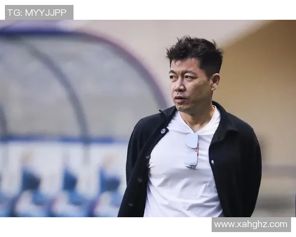 周军畅谈羽毛球生涯与欧冠足球的精彩交汇与人生启示