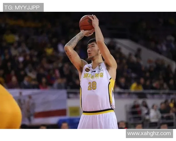 上海篮球队在选拔赛中以54分稳居积分榜首位展现强劲实力